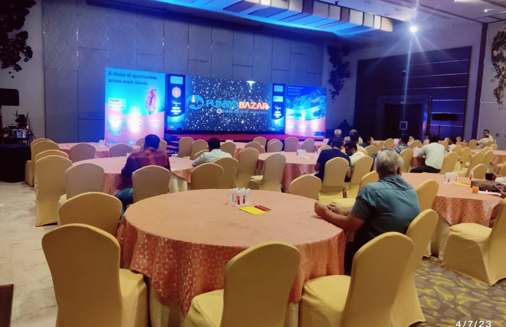 Conference Meeting – FundZ Bazar